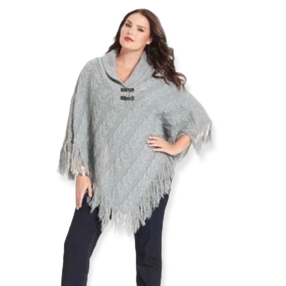 DEBBIE Morgan Grey Cowel Neck Cable Knit Fringed Poncho, Buckle Accents, Large - Picture 1 of 10